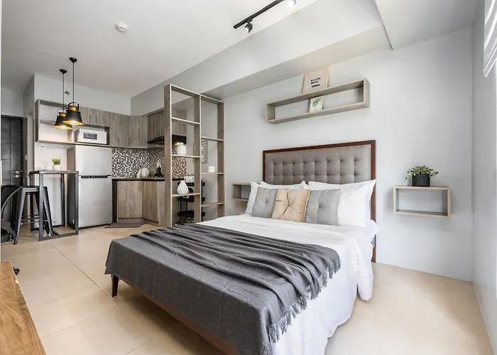 Furnished In Avida Towers Riala, It Park With Fast Wifi, Netflix, Pool And *