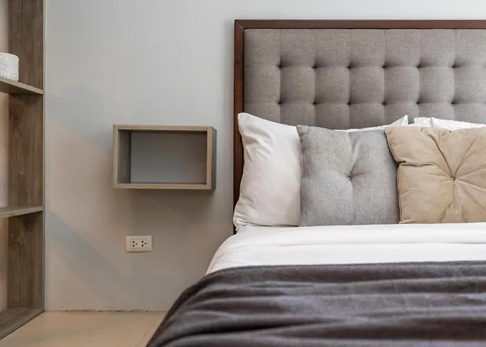 Furnished In Avida Towers Riala, It Park With Fast Wifi, Netflix, Pool And *
