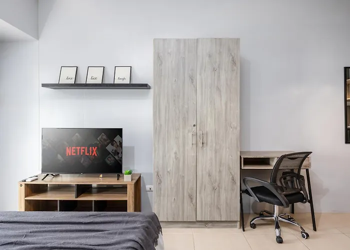 Furnished In Avida Towers Riala, It Park With Fast Wifi, Netflix, Pool And Apartment *